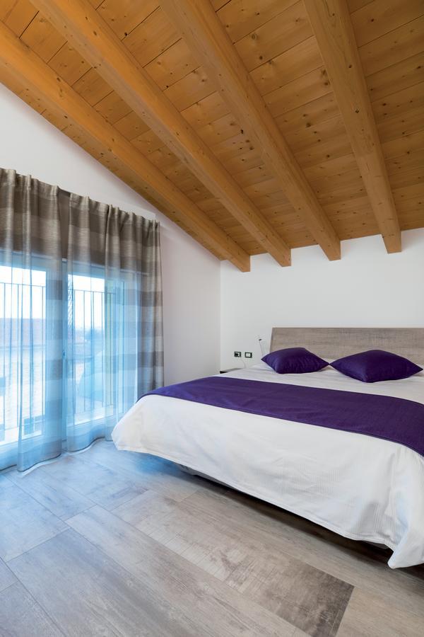 Agriturismo Camisi Qh Cambiago Exteriör bild